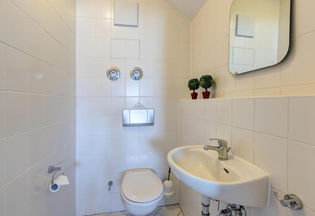 Grosse Schoene 3 Zimmer Ferienwohnung - 100 Qm - In Strandnaehe Fuer 6 Personen!! Heringsdorf  Extérieur photo