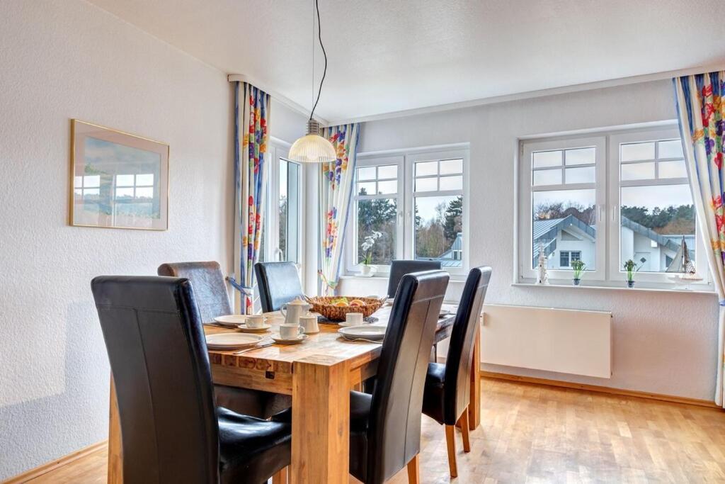 Grosse Schoene 3 Zimmer Ferienwohnung - 100 Qm - In Strandnaehe Fuer 6 Personen!! Heringsdorf  Extérieur photo