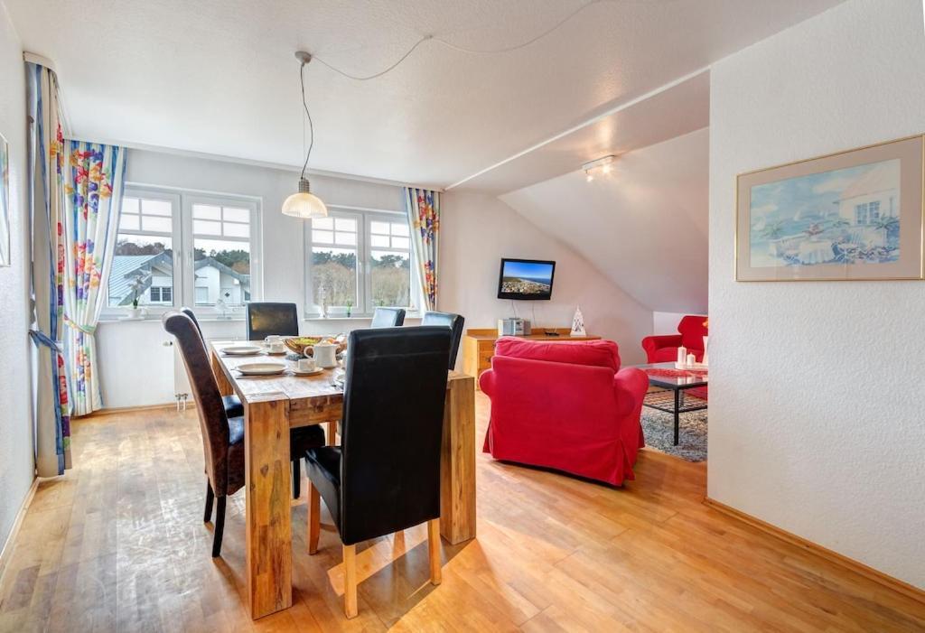 Grosse Schoene 3 Zimmer Ferienwohnung - 100 Qm - In Strandnaehe Fuer 6 Personen!! Heringsdorf  Extérieur photo