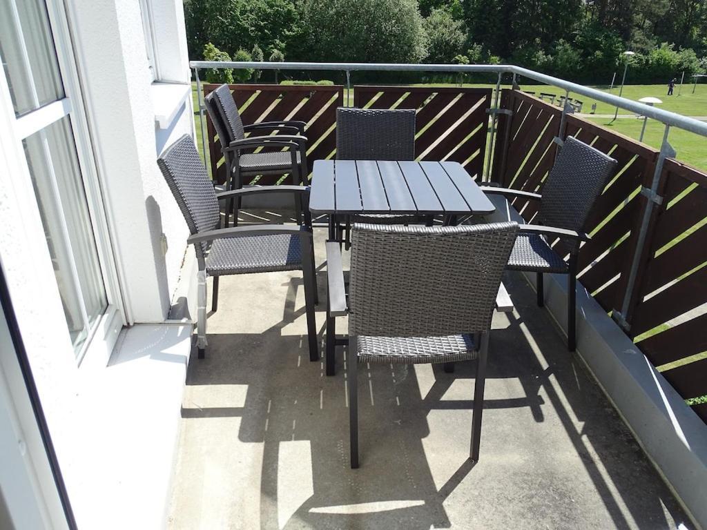 Grosse Schoene 3 Zimmer Ferienwohnung - 100 Qm - In Strandnaehe Fuer 6 Personen!! Heringsdorf  Extérieur photo